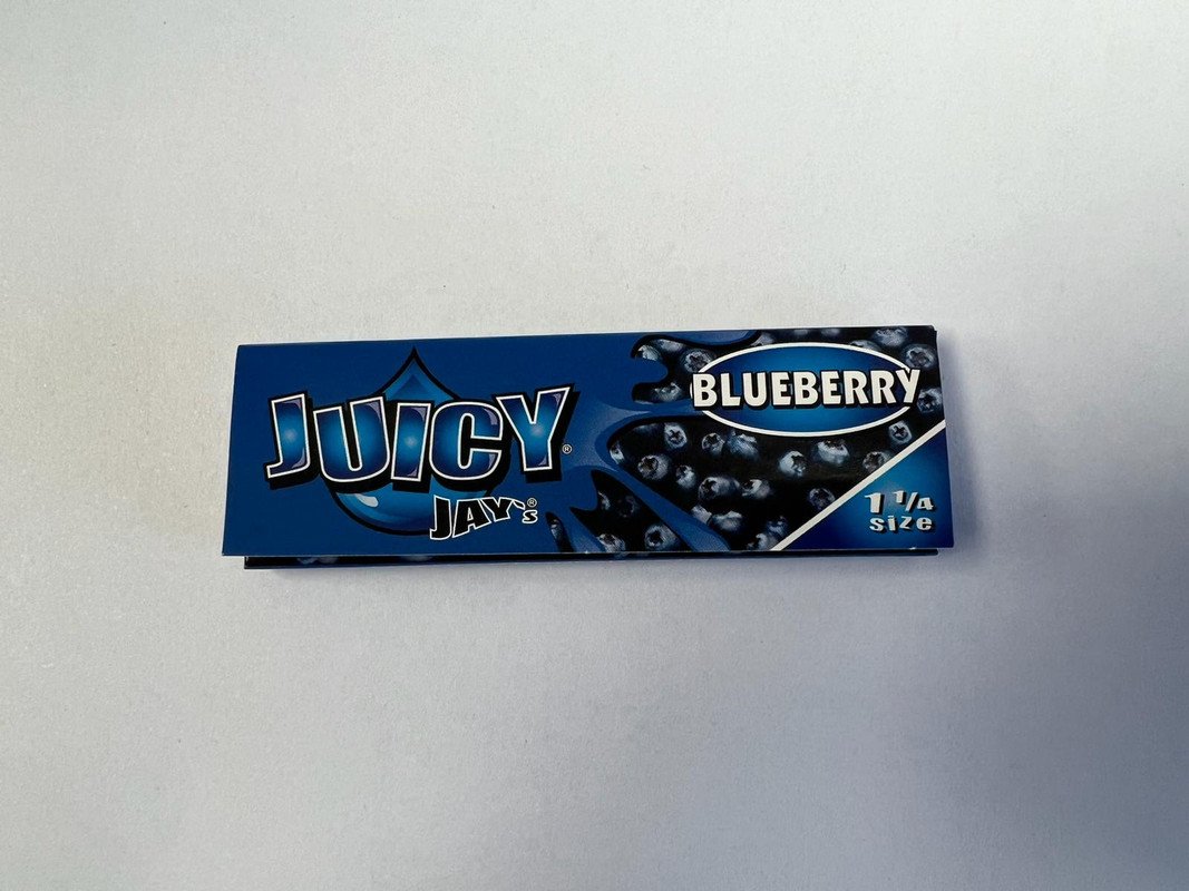 Juicy Jays Blueberry Flavoured Rolling Papers